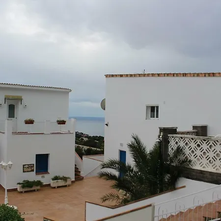 Lloret Apartment *