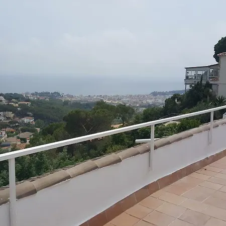 아파트 Lloret *